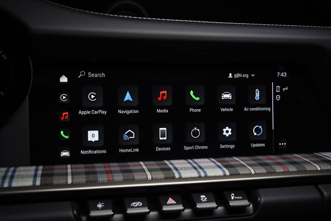 2025 Porsche 911 Turbo 50 Years — photo 32