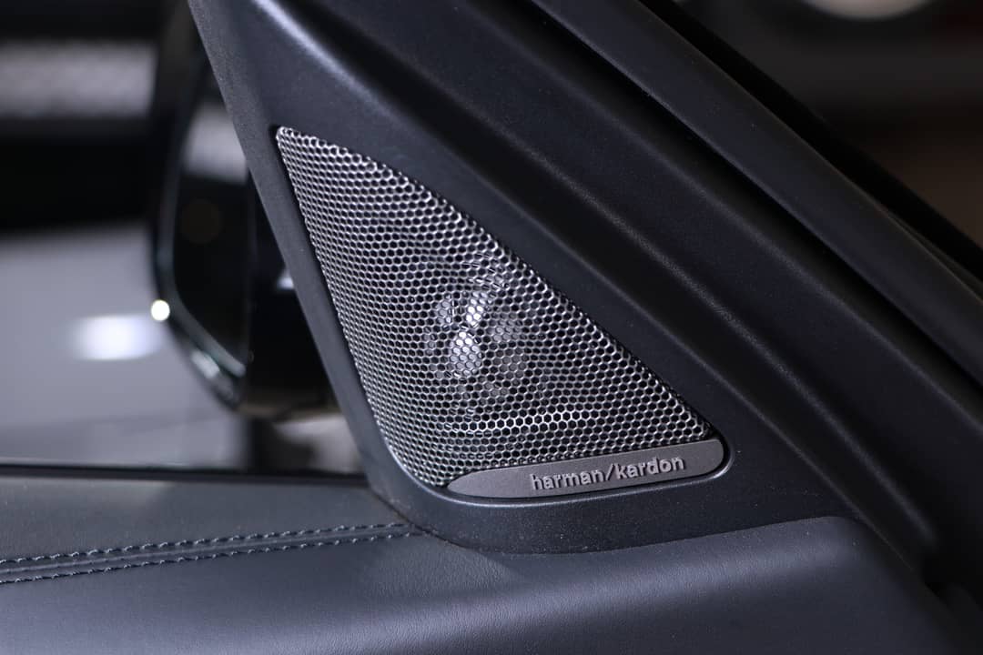 2018 BMW M3 — photo 32