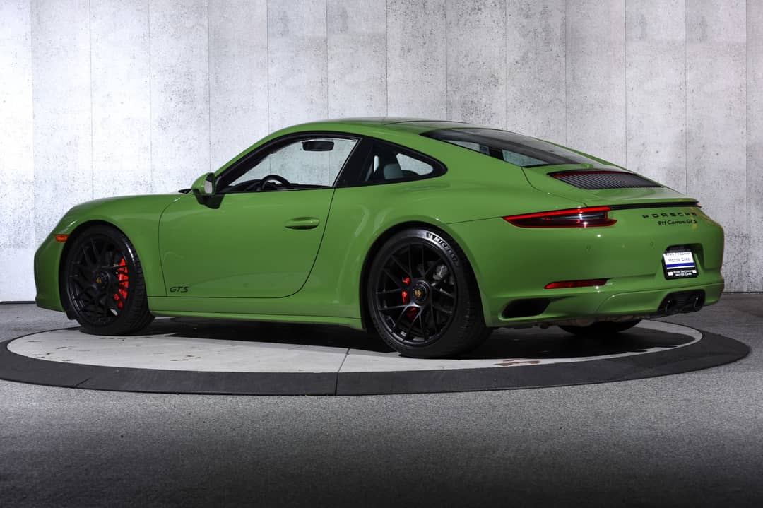 2019 Porsche 911 Carrera GTS — photo 12