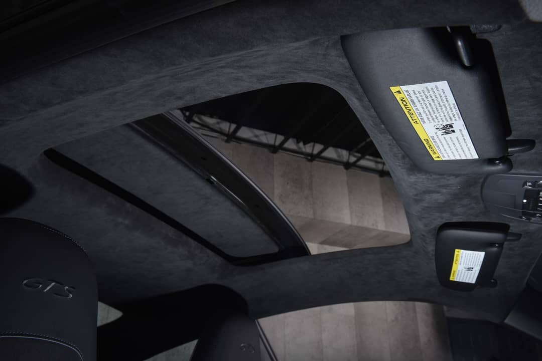 2019 Porsche 911 Carrera GTS — photo 20