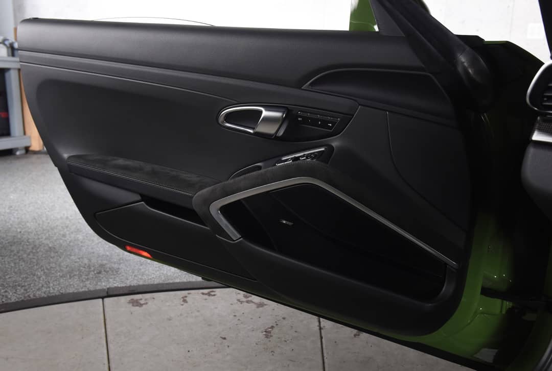 2019 Porsche 911 Carrera GTS — photo 26