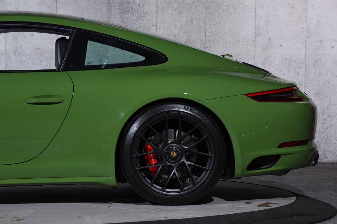 2019 Porsche 911 Carrera GTS — photo 32