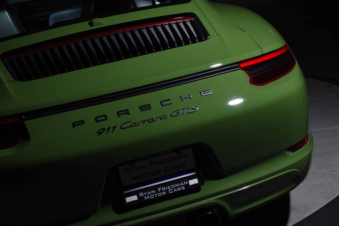 2019 Porsche 911 Carrera GTS — photo 9