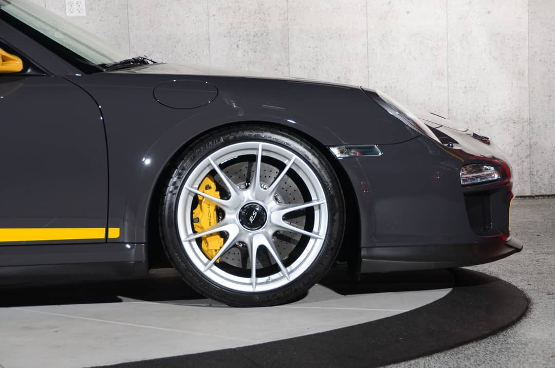2011 Porsche 911 GT3 RS — photo 2