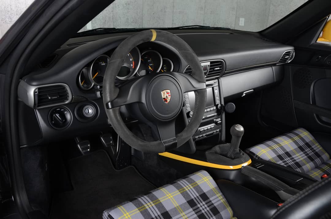 2011 Porsche 911 GT3 RS — photo 46