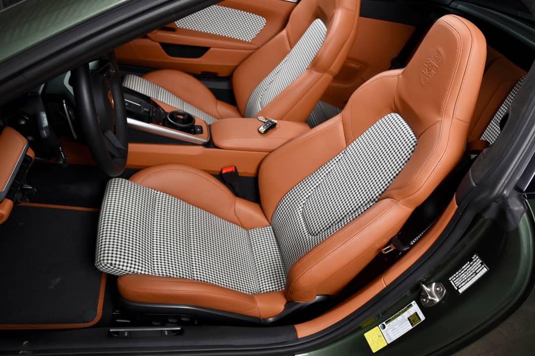 2024 Porsche 911 Targa 4S — photo 5