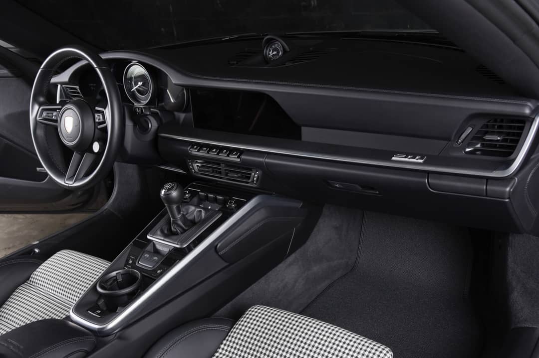 2024 Porsche 911 Targa 4S — photo 20