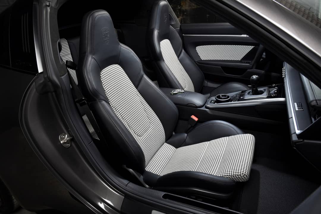 2024 Porsche 911 Targa 4S — photo 21