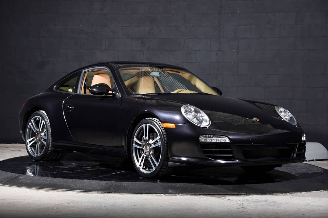 2010 Porsche 911 Carrera — photo 2