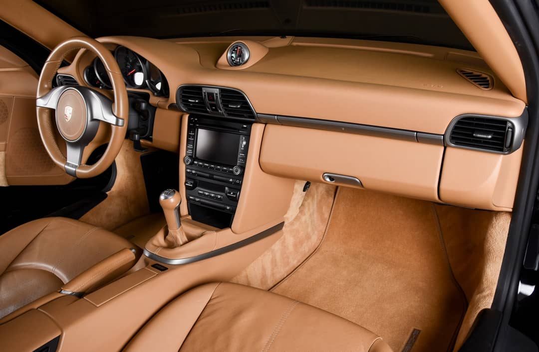 2010 Porsche 911 Carrera — photo 14