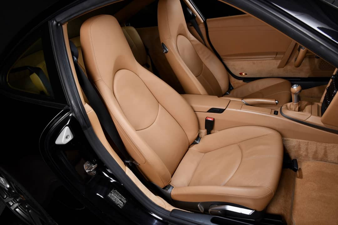 2010 Porsche 911 Carrera — photo 15