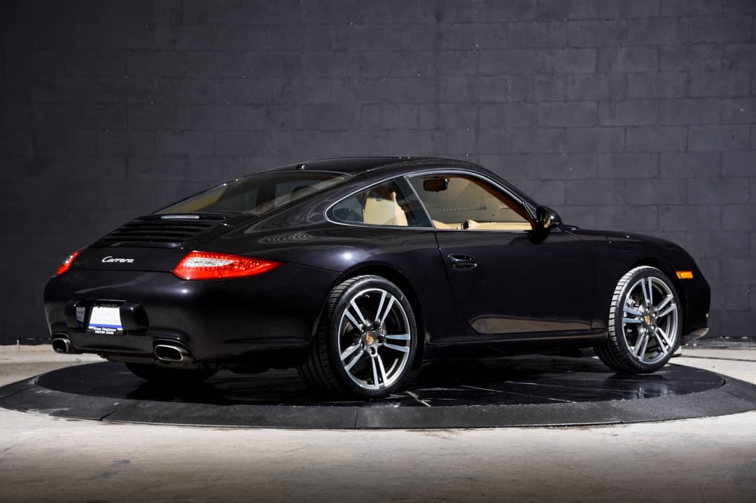 2010 Porsche 911 Carrera — photo 9