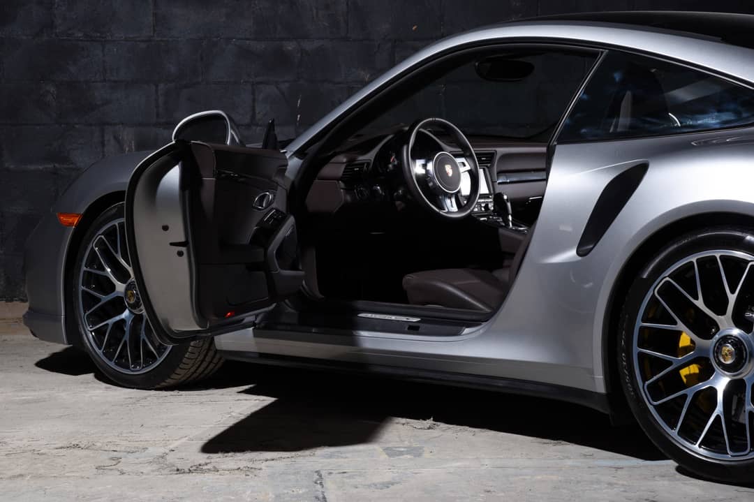 2014 Porsche 911 Turbo S — photo 16