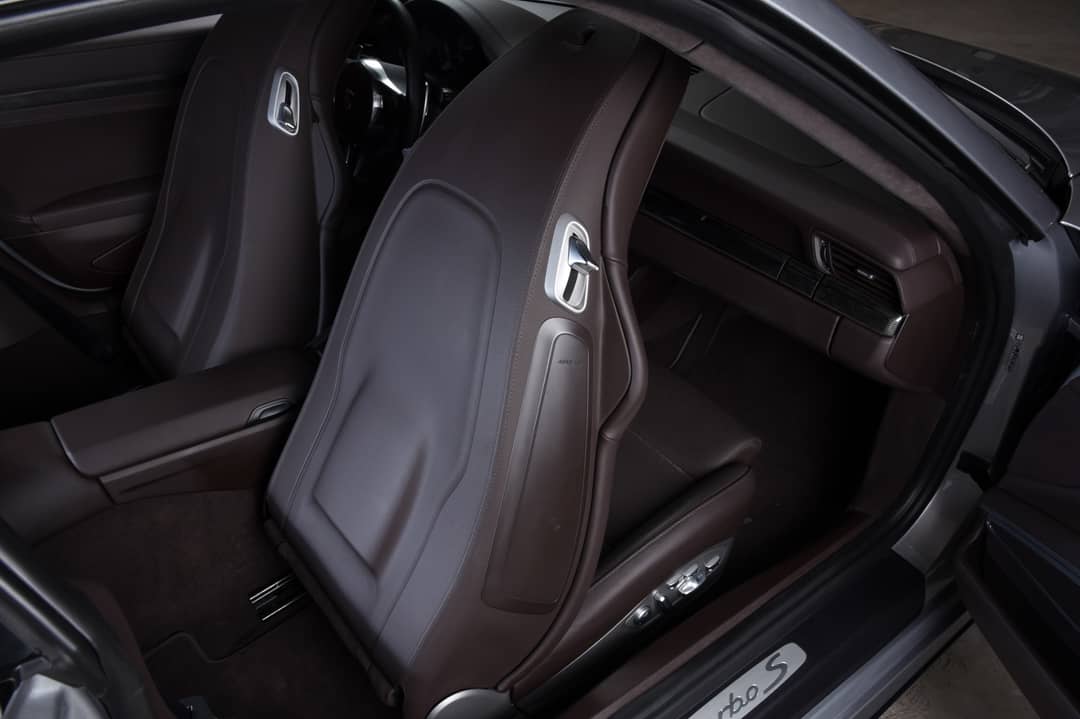2014 Porsche 911 Turbo S — photo 27