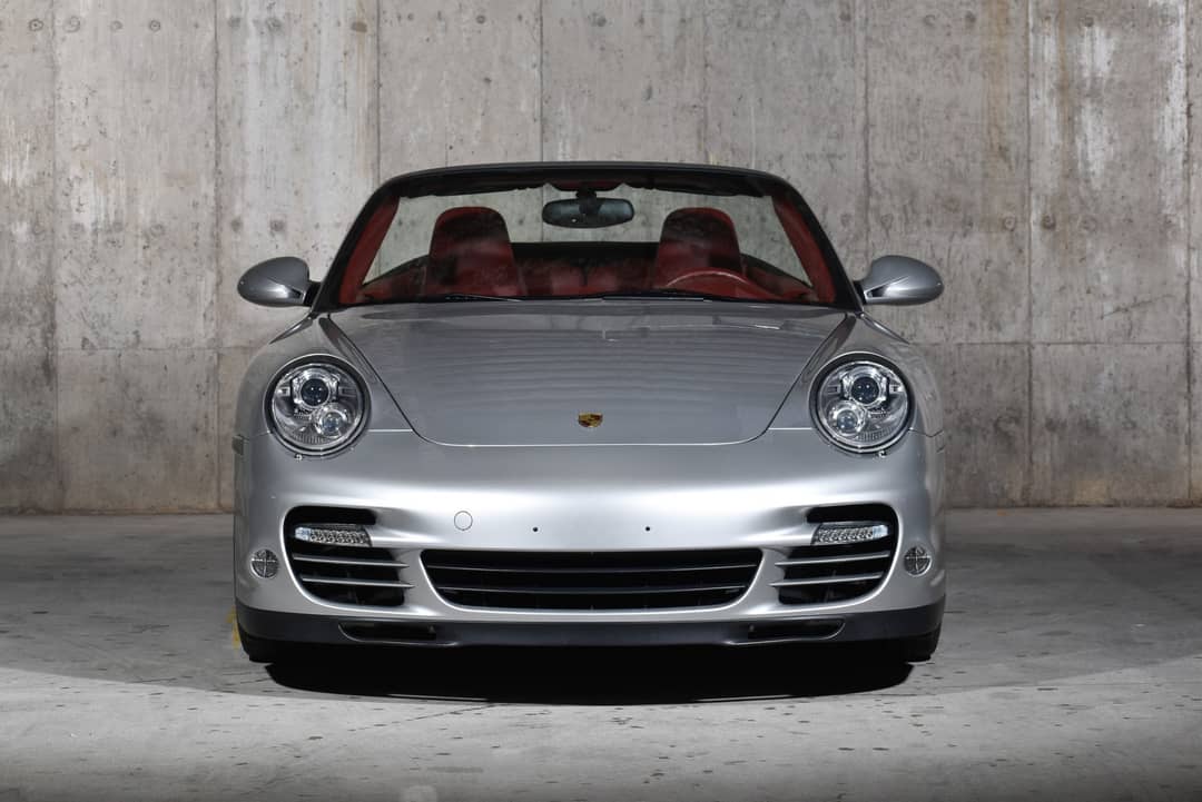 2010 Porsche 911 Turbo — photo 24