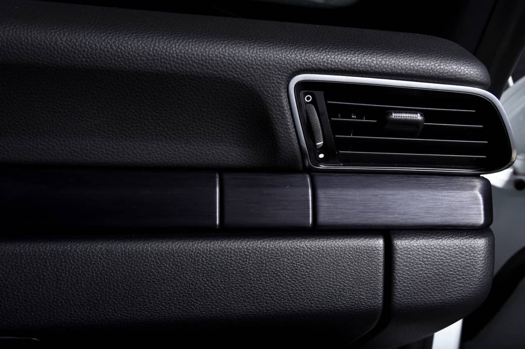 2016 Porsche 911 Carrera GTS — photo 15