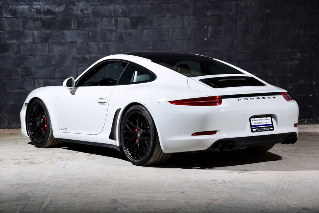 2016 Porsche 911 Carrera GTS — photo 3