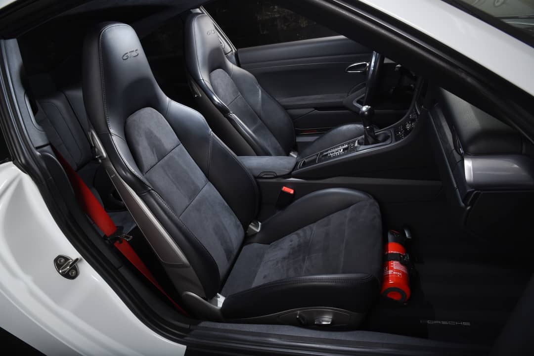 2016 Porsche 911 Carrera GTS — photo 5