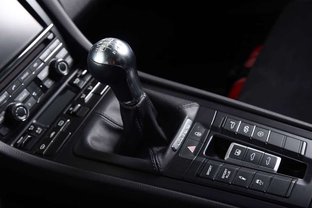 2016 Porsche 911 Carrera GTS — photo 6