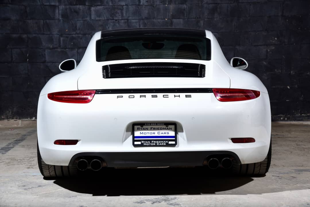 2016 Porsche 911 Carrera GTS — photo 10