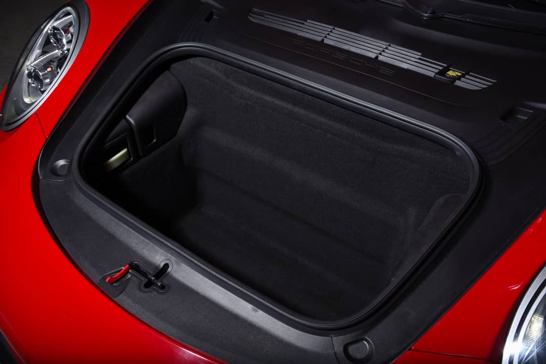 2017 Porsche 911 Carrera 4S — photo 36