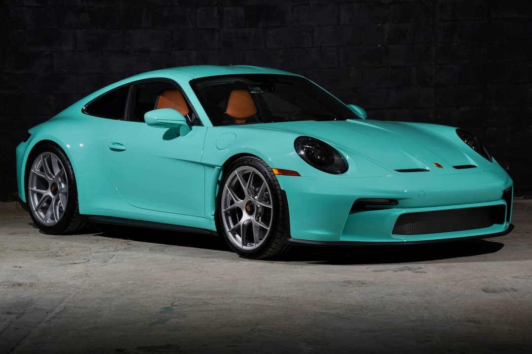 2024 Porsche 911 S/T — photo 11