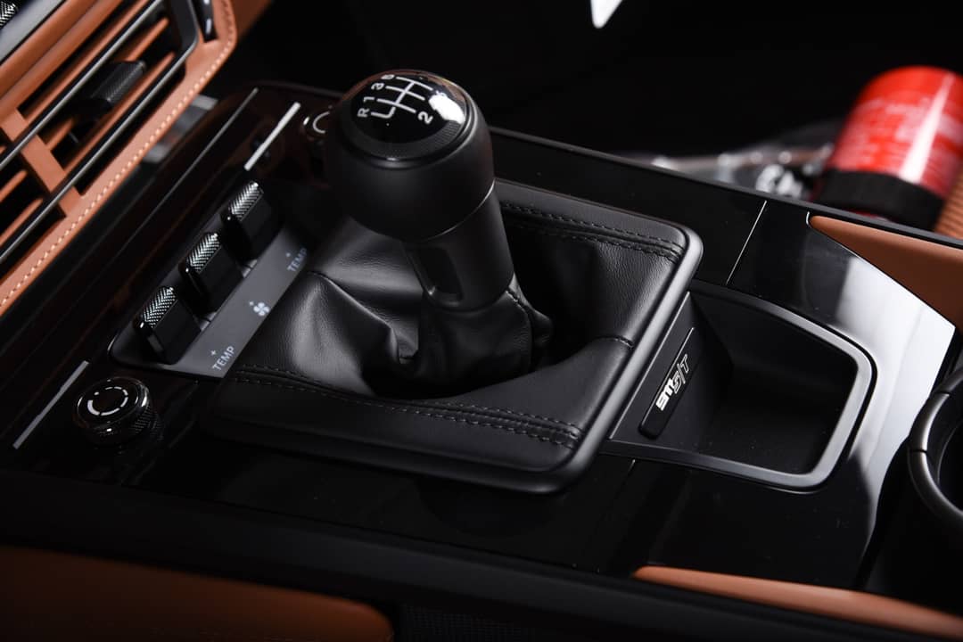 2024 Porsche 911 S/T — photo 6