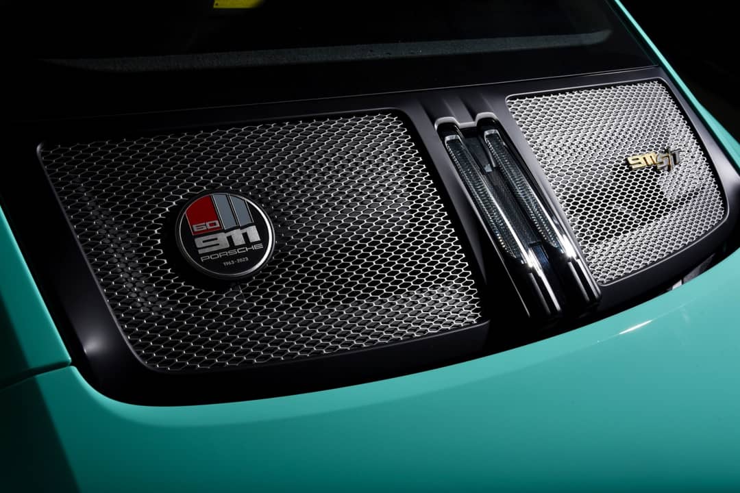 2024 Porsche 911 S/T — photo 10