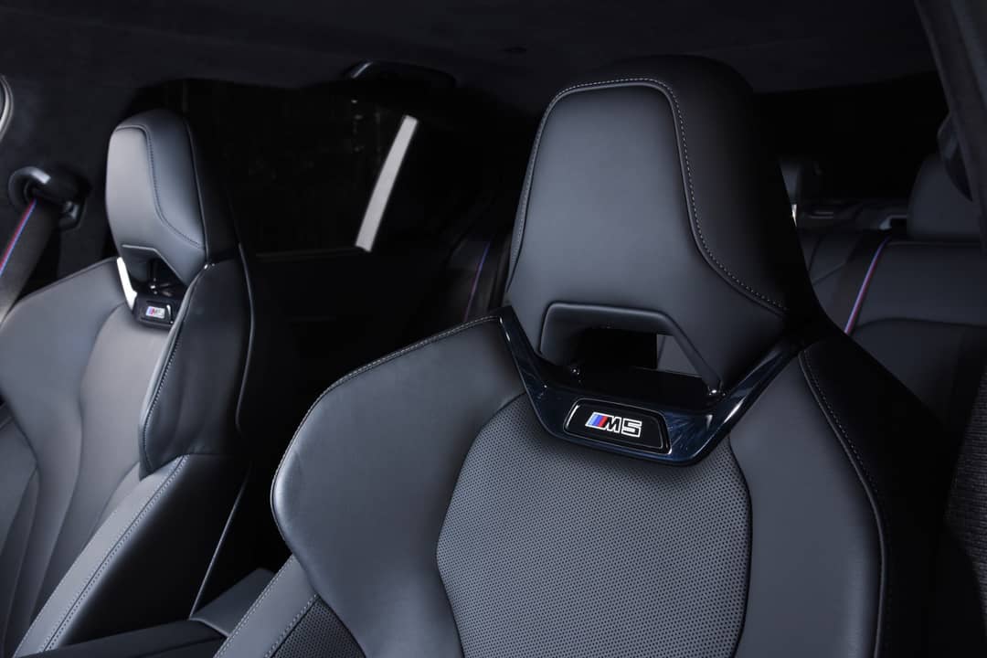 2025 BMW M5 — photo 24