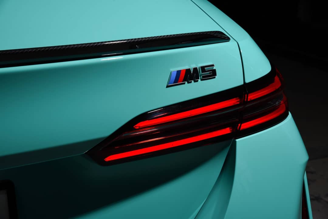 2025 BMW M5 — photo 39