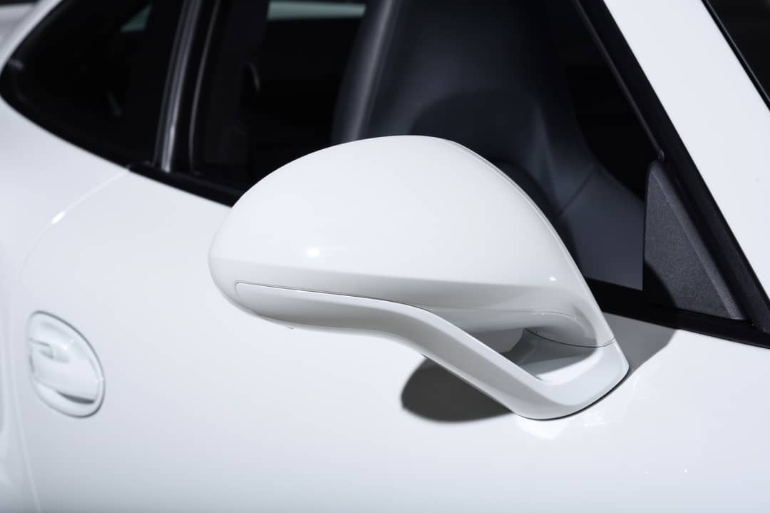 2015 Porsche 911 Turbo S — photo 18