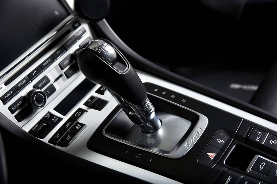 2015 Porsche 911 Turbo S — photo 6