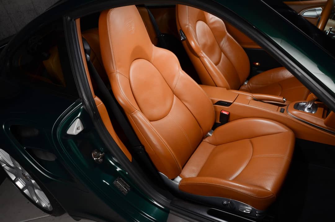 2011 Porsche 911 Turbo S — photo 22