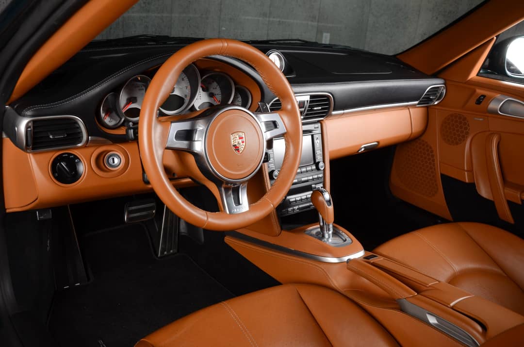 2011 Porsche 911 Turbo S — photo 5