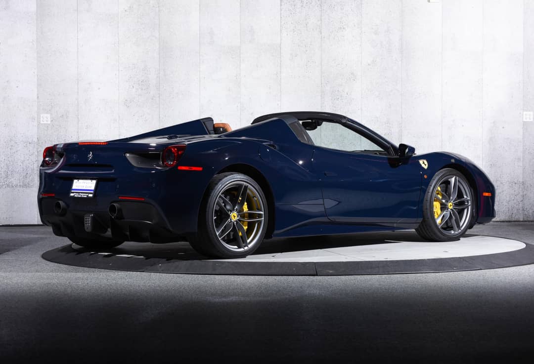 2018 Ferrari 488 Spider — photo 11