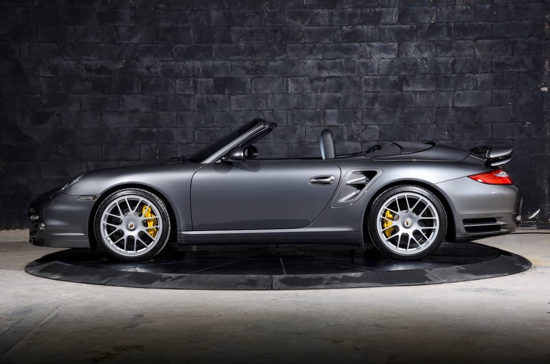 2012 Porsche 911 Turbo S — photo 20