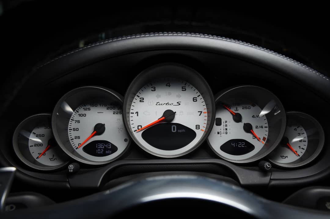 2012 Porsche 911 Turbo S — photo 26