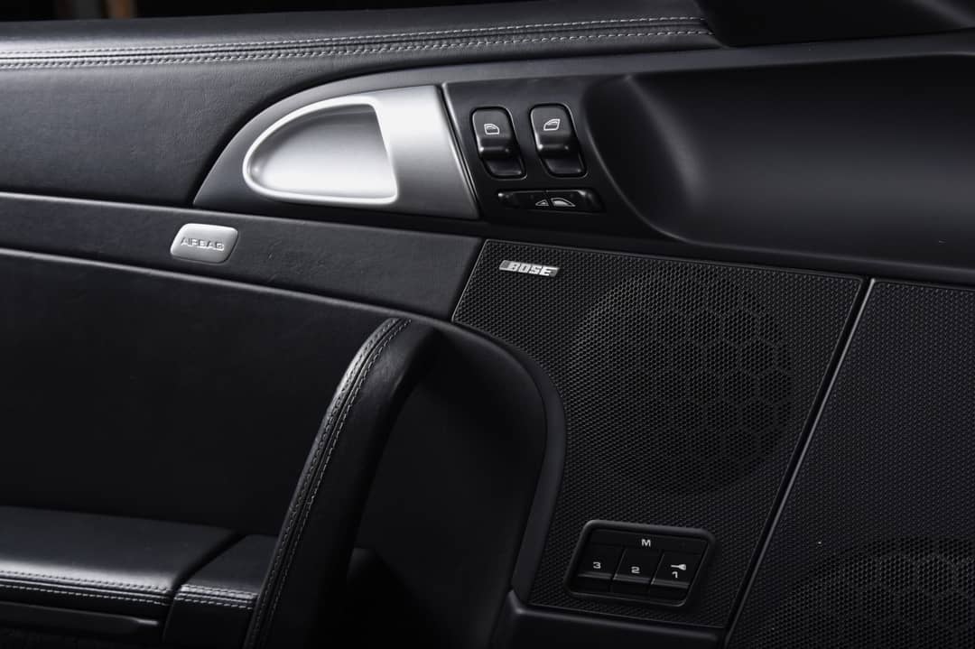2012 Porsche 911 Turbo S — photo 36