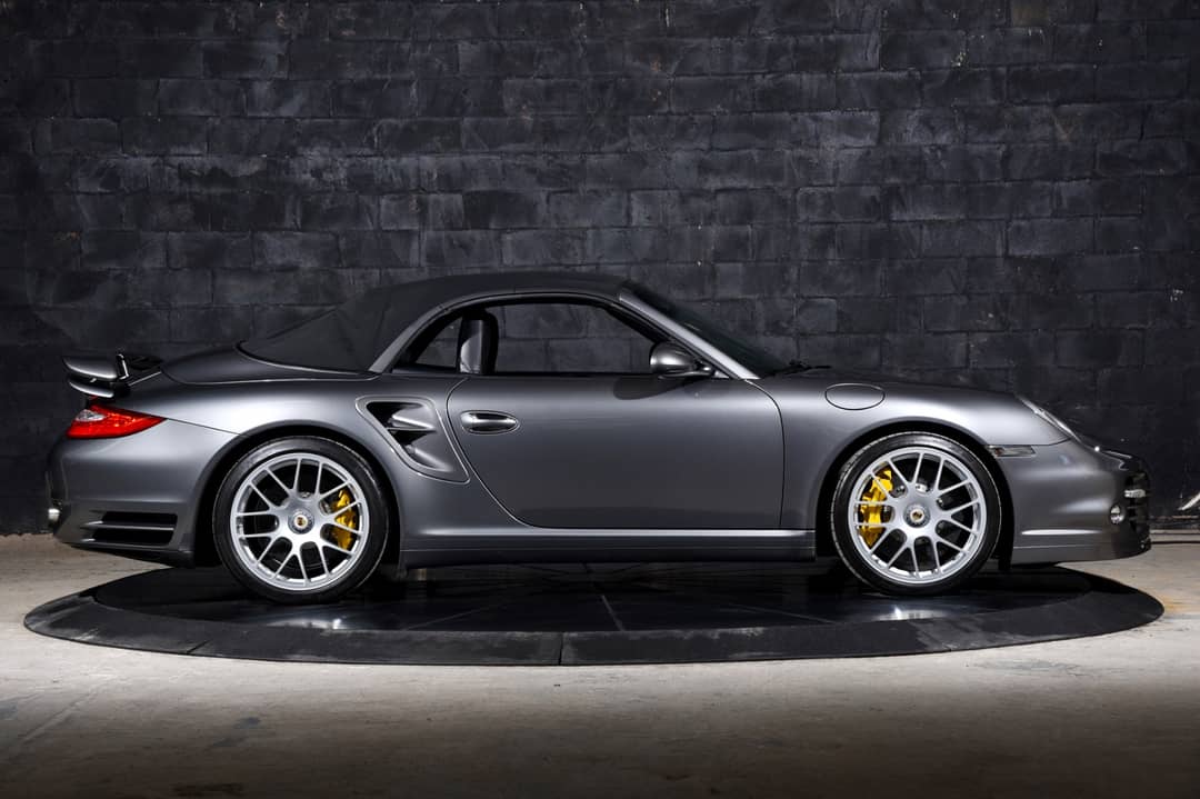 2012 Porsche 911 Turbo S — photo 45