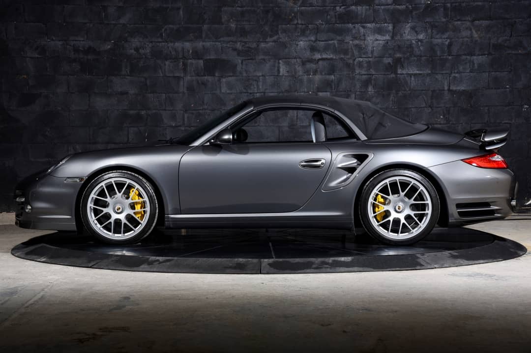 2012 Porsche 911 Turbo S — photo 46