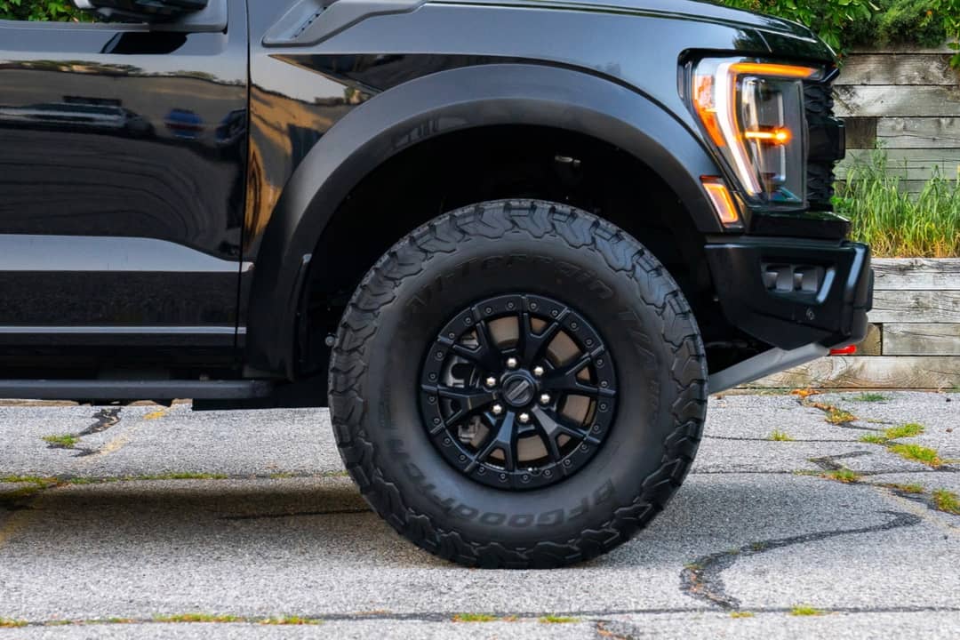 2023 Ford F-150 Raptor — photo 15