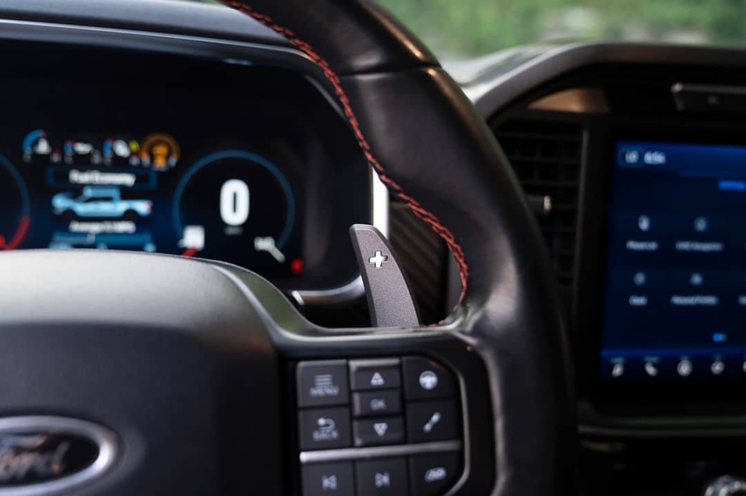 2023 Ford F-150 Raptor — photo 23