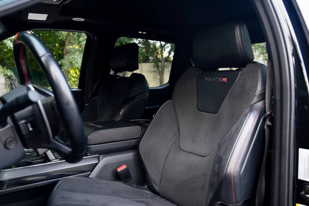 2023 Ford F-150 Raptor — photo 4
