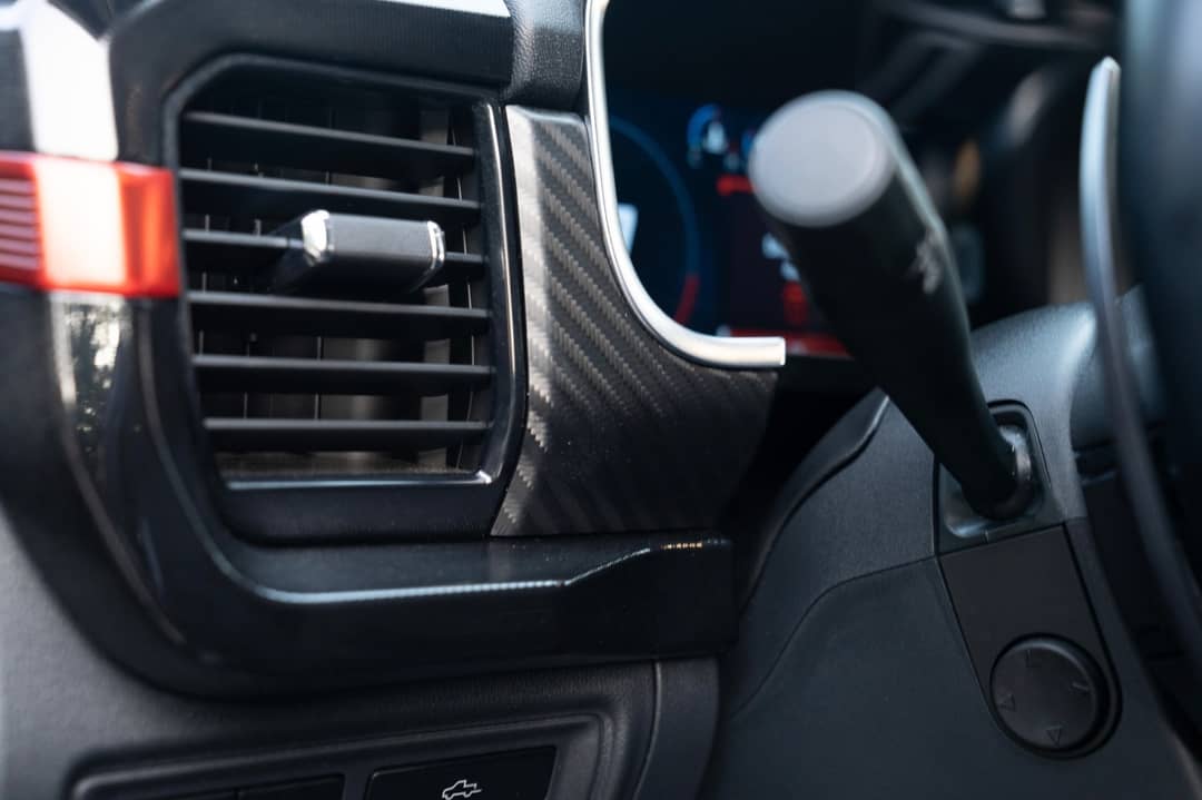 2023 Ford F-150 Raptor — photo 8