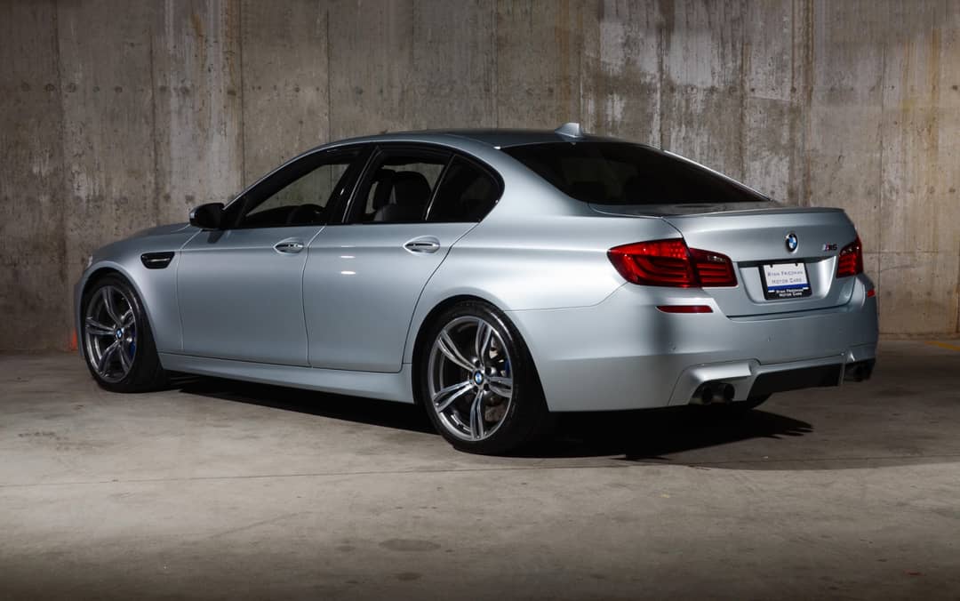 2013 BMW M5 — photo 3