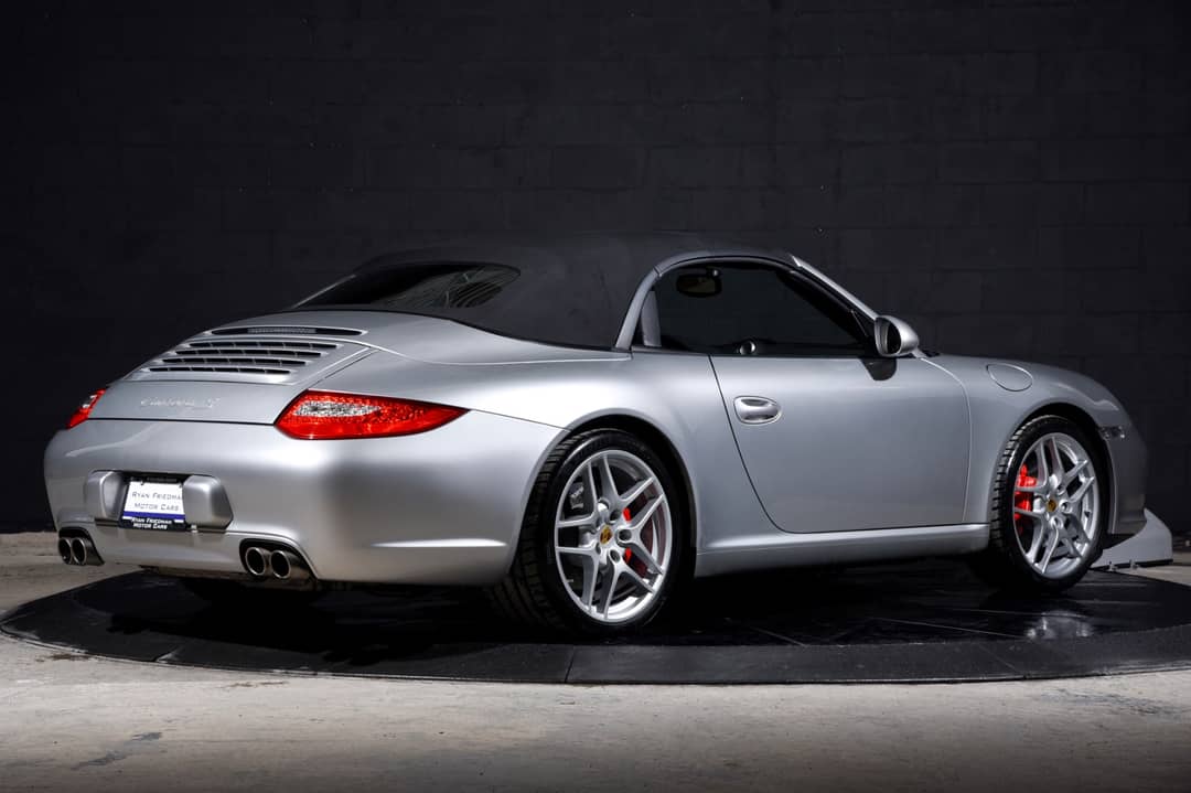 2010 Porsche 911 Carrera S — photo 24