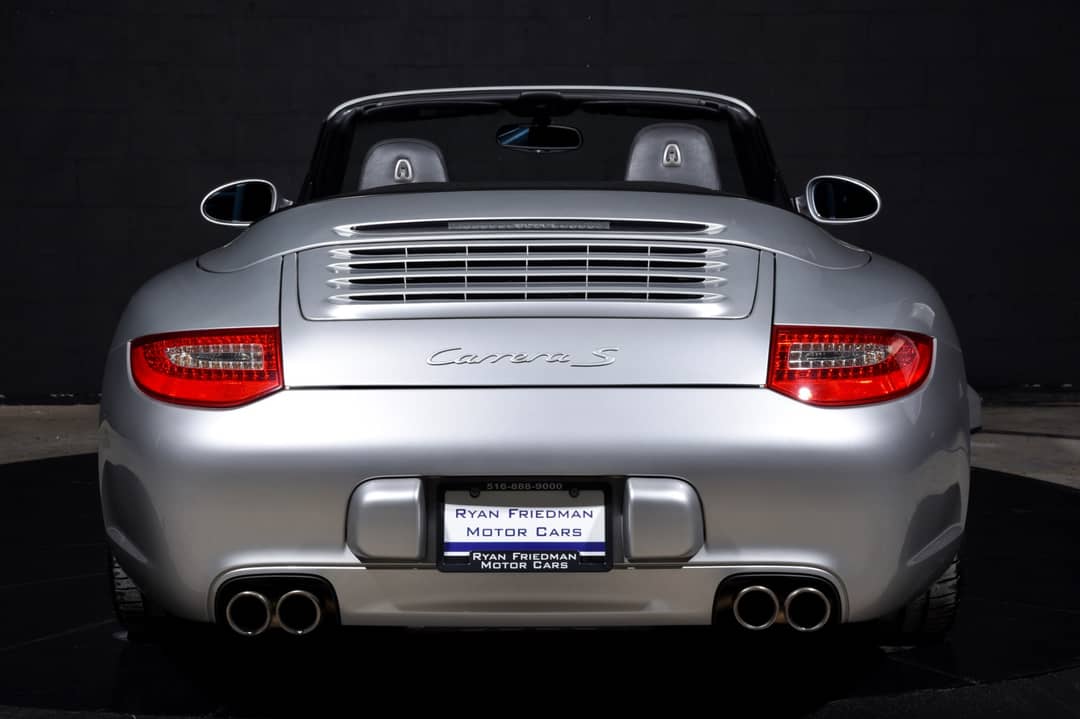 2010 Porsche 911 Carrera S — photo 9