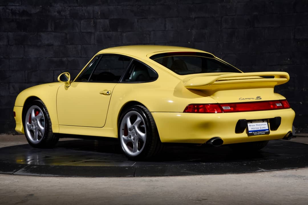 1997 Porsche 911 Carrera 4S — photo 11
