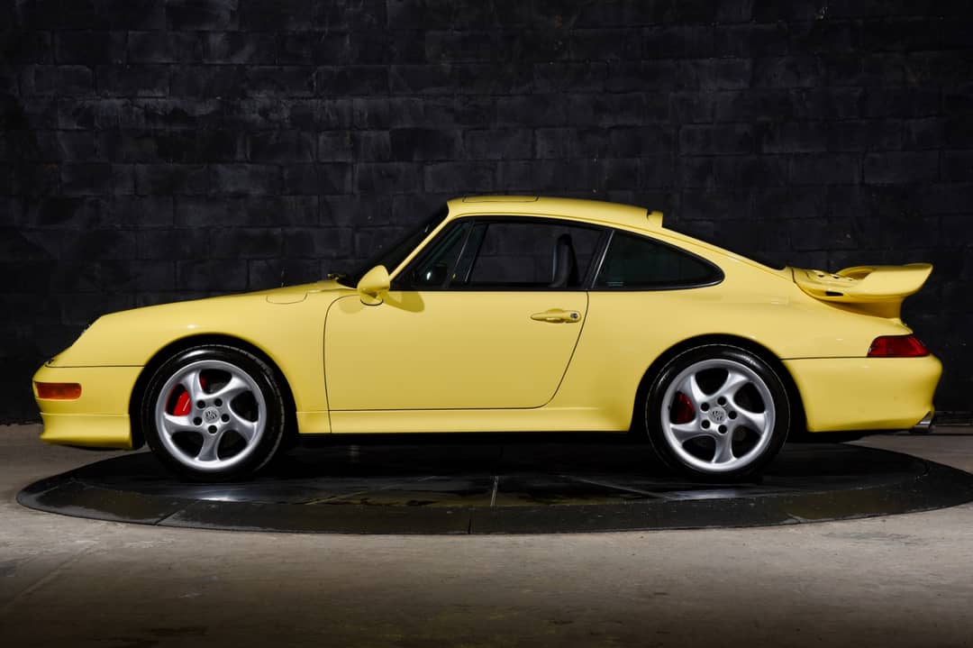 1997 Porsche 911 Carrera 4S — photo 14