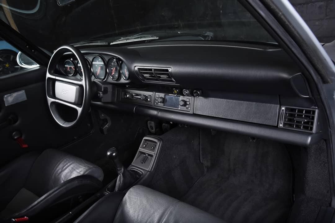 1992 Porsche 911 Carrera RS — photo 18